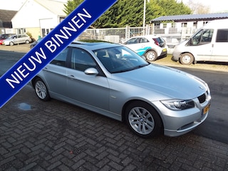 BMW 3-serie Touring 318i
