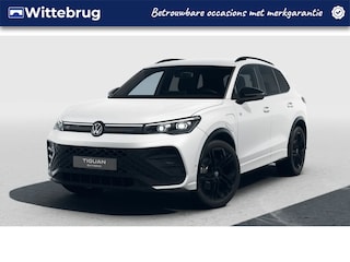 Volkswagen Tiguan 1.5 eHybrid R-Line Edition / Leder / Panoramadak / Trekhaak / Head Up Display / 360 camera / 20'' LMV