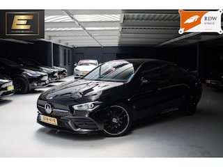 Mercedes-Benz CLA 220 Premium Plus | AMG pakket | Stoelverwarming | Alcantara bekleding