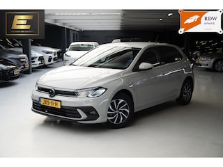 Volkswagen Polo 1.0 TSI Life Edition | Stoelverwarming | Climate control | PDC