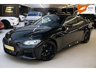 BMW 4-serie Coupé M440i xDrive High Executive | Pano |M-Stoelen