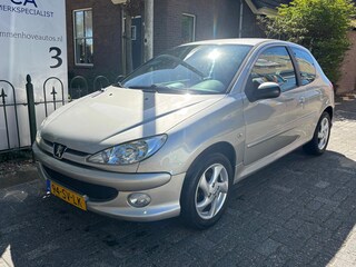 Peugeot 206 1.6-16V Air-line 3