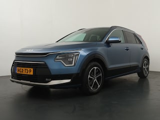 Kia Niro 1.6 GDi DynamicPlusLine - Adaptief Cruise Control - Navigatie - Schuif/Kanteldak - LED Koplampen - Stoel/Stuurverwarming - Fabrieksgarantie Tot 2032