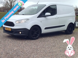 Ford Transit Courier 1.5 TDCI Trend - Airco - Navigatie - Leer