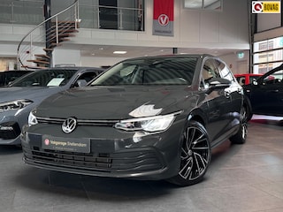 Volkswagen Golf 1.5 eTSI Style|DSG 150PK|GTI Velgen|Stuur/Stoel Verw|Privacy Glass|Navi|App-Connect