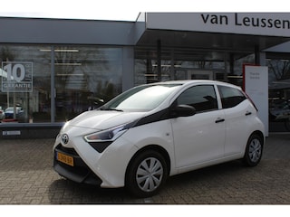 Toyota Aygo X-FUN 5-DEURS AIRCO CENTRALE VERGRENDELING 1E EIGENAAR NL-AUTO