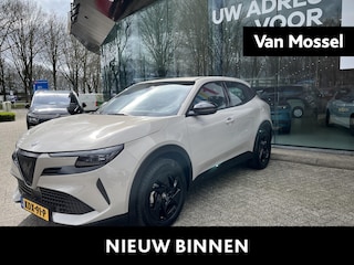 Alfa Romeo Junior 1.2 Turbo Hybrid Ibrida | Carplay | Adaptive cruisecontrol |