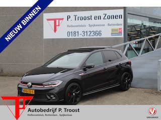 Volkswagen Polo 2.0 TSI GTI Panoramadak/Beats audio/Virtual cockpit/IQ.light/Adaptive cruise control/Stoelverwarming/Apple carplay/Parkeersensoren rondom/Draadloze telefoonlader/18'' Lichtmetalen velgen.