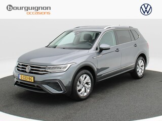Volkswagen Tiguan 1.5 TSi 150 Pk Automaat Life Business | 7 Persoons | Camera | Stoel/Stuur Verwarming | Massage | CarPlay | Navigatie | Adaptive Cruise | 18 Inch | 49.966 Km !!