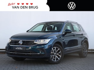 Volkswagen Tiguan 1.4 TSI eHybrid Life Business 245 pk DSG | Stoel- en stuurverwarming | LED | Elektr. Achterklep |  Camera | Adaptieve Cruise control