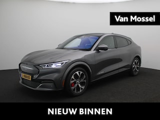 Ford Mustang Mach-E Extended First Edition AWD 98 kWh | Apple Carplay/Android Auto | Achteruitrijcamera | Cruise Control | Parkeersensoren | Lichtmetalen Velgen |