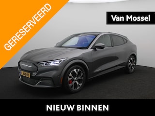 Ford Mustang Mach-E Extended First Edition AWD 98 kWh | Apple Carplay/Android Auto | Achteruitrijcamera | Cruise Control | Parkeersensoren | Lichtmetalen Velgen |