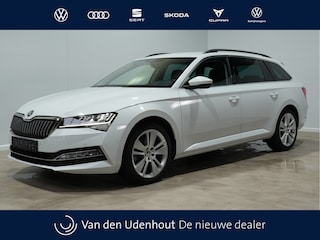 Skoda Superb Combi 1.4 TSI iV 204pk PHEV Business Edition Plus Trekhaak | Camera | Memory | Carplay | 18" | Navi 19