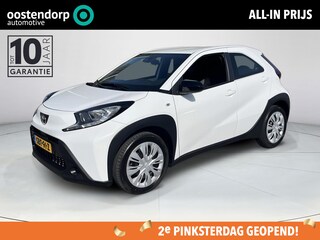 Toyota Aygo 1.0 VVT-i S-CVT Play | Apple CarPlay/Android auto | Achteruitrijcamera | Verwarmde voorstoelen