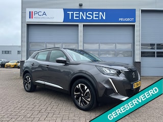 Peugeot 2008 1.2 130PK PureTech Allure | Automaat | Afneembare trekhaak | Navigatie | Achteruitrijcamera |