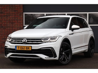 Volkswagen Tiguan 1.5 TSI R-Line, ACC, trekhaak