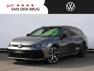 Volkswagen Passat Variant 1.5 eHybrid R-Line Edition 272 PK DSG | Panoramadak | Stoel/Stuurverwarming | LED Matrix | Camera | Keyless | Trekhaak | Harman Kardon | Trekhaak