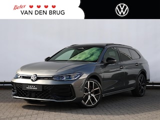 Volkswagen Passat Variant 1.5 eHybrid R-Line Edition 272 PK DSG | Panoramadak | Stoel/Stuurverwarming | LED Matrix | Camera | Keyless | Trekhaak | Harman Kardon | Trekhaak