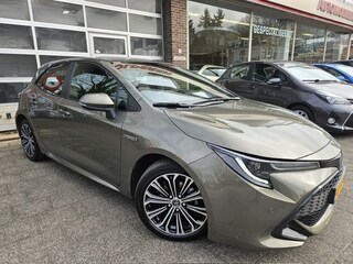 Toyota Corolla 1.8 Hybrid Style 9135 km  !!!!!!!