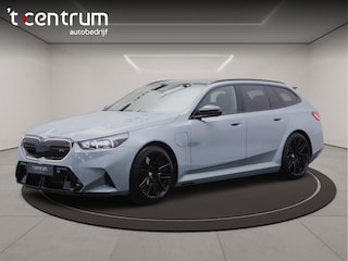 BMW 5-serie Touring M-Drivers Pack, Panoramadak, B&W Sound, Trekhaak, Carbon Int, Driv. Ass. Prof, Comfort Pack,