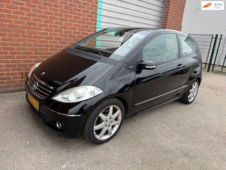 Mercedes-Benz A-klasse 170 Classic NAV.+ Airco Bj:2005