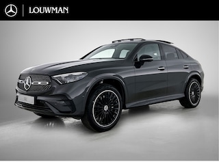 Mercedes-Benz GLC 300e 4MATIC Sport Edition | Premium | Winterpakket | Nightpakket | Trekhaak | DISTRONIC | URBAN GUARD Plus | 20" multispaaks AMG velgen |