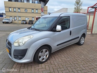 Fiat Doblò 1.6 MULTI-JET SX / LEES TEKST /