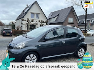 Toyota Aygo 1.0-12V AUTOMAAT 82.000 km NL-AUTO-NAP