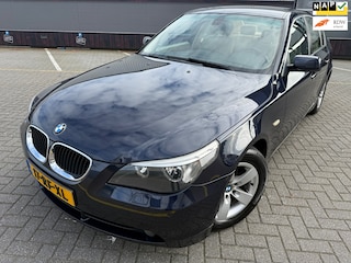 BMW 520i Executive*CRUISE*NAVI*PARK SENSOREN*ELKLT-RAAM