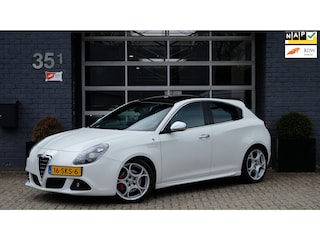 Alfa Romeo Giulietta 1.7 TBi Quadrifoglio Verde |Bose|Leder|Pano|Xenon