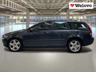 Volvo V50 2.4 Momentum Trekhaak, carkit...