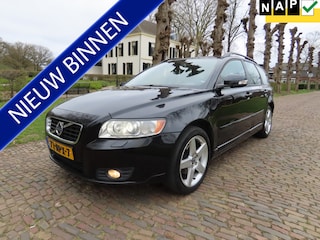 Volvo V50 1.6 D2 Sport Ecc Cruisecontrol Leer/Stof Pdc Xenon 6 Bak Lm Velgen Trekhaak***Apk t/m 2-3-2027***