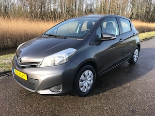 Toyota Yaris 1.0 VVT-i 5-Drs Aspiration | Airco | camera | Rijklaar prijs!