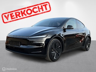 Tesla Model Y Premium Long Range Dual Motor/Enhanced/BTW!!