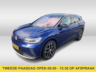 Volkswagen ID.4 First Max 77 kWh / Full option! / Trekhaak / Panoramadak / Camera / Head-up / Keyless / 21'' / ACC / Dodehoek / Elektr. stoelen / Massage / Navigatie / Stuurverwarming