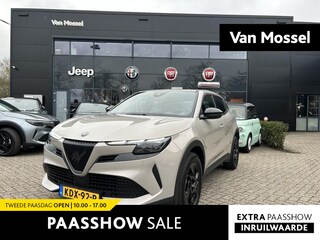 Alfa Romeo Junior 1.2 Turbo 145pk Hybrid Ibrida | Apple carplay/Android Auto | Parkeersensoren | Cruise Control | Airco | Led-lampen | Bluetooth | lichtmetalen velgen |