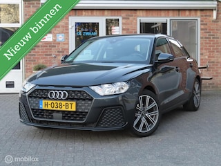 Audi A1 Sportback 25 Epic|Parkeersensor V/A|Carplay|Harman Kardon|Navigatie|17 inch. Audi A1 Sportback 25 Epic|Parkeersensor V/A|Harman Kardon|Carplay|Navigatie|17 inch.