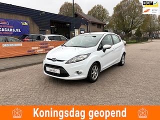 Ford Fiesta 1.6 TDCi ECOnetic Titanium NIEUWE APK!