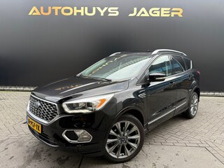 Ford Kuga 1.5 EcoBoost Vignale Pano Trekhaak Camera Elektrische stoelen
