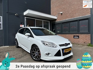 Ford Focus 1.0 EcoBoost Edition Plus ST-Line|Led|Pdc|Stoelverwarming