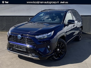 Toyota RAV4 2.5 Hybrid AWD Bi-tone edition Navigatie Apple CarPlay/Android Auto, parkeersensoren v&a, stoelverwarming, stuurwielverwarming, achteruitrij camera, adaptieve cruise control