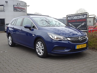 Opel Astra Sports Tourer 1.0 Business+