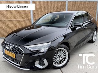 Audi A3 Sportback 30 TFSI Advanced edition Automaat | DAB | LED verlichting | Apple CarPlay | Navigatiesysteem | Cruise & climate control | Lane assist | Lichtmetalen velgen | Parkeersensoren achter