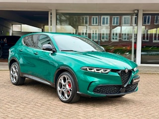 Alfa Romeo Tonale 1.3T PHEV Veloce|1e eigenaar|Camera|280PK|Leer|Quadrifoglio Verde!