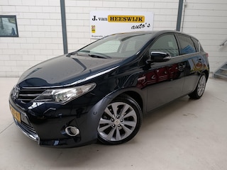 Toyota Auris 1.8 Hybrid Lease+
