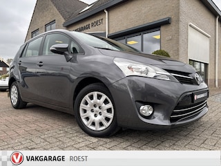 Toyota Corolla Verso 1.6 VVT-i Comfort Camera / Parkeersensors / Bluetooth