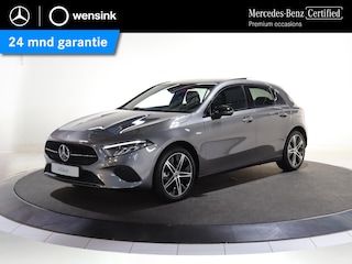 Mercedes-Benz A-klasse 250e Business Solution Luxury | Panoramaschuifdak | Advanced sound | Nightpakket | Dodehoekassistent | Achteruitrijcamera |