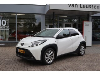 Toyota Aygo 1.0 VVT-I MT FIRST STOELVERW. LM-VELGEN CLIMA APPLE/ANDROID CAMERA DAB BLUETOOTH