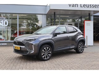 Toyota Yaris Cross 1.5 HYBRID 115 STOEL-STUUR-RUITENWISSER. VERW. KEYLESS DRAADLOZE TEL. LADER LED KOPLAMPEN