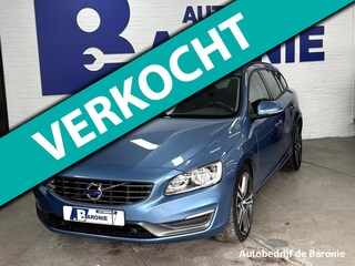 Volvo V60 1.6 T3 Momentum, dealer onderhouden 18inch